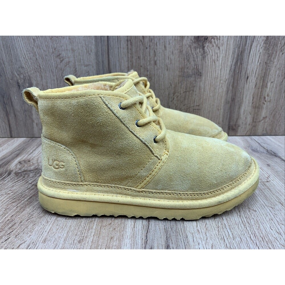 UGG Kids Neumel II Unisex Chukka Boots 1017320K Big Bird School Yellow Size 5 - Picture 2 of 16